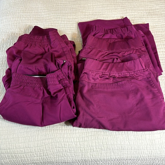 Sold! No longer available
Grey's Anatomy Women's Burgundy Large Scrub Pants - Picture 6 of 6